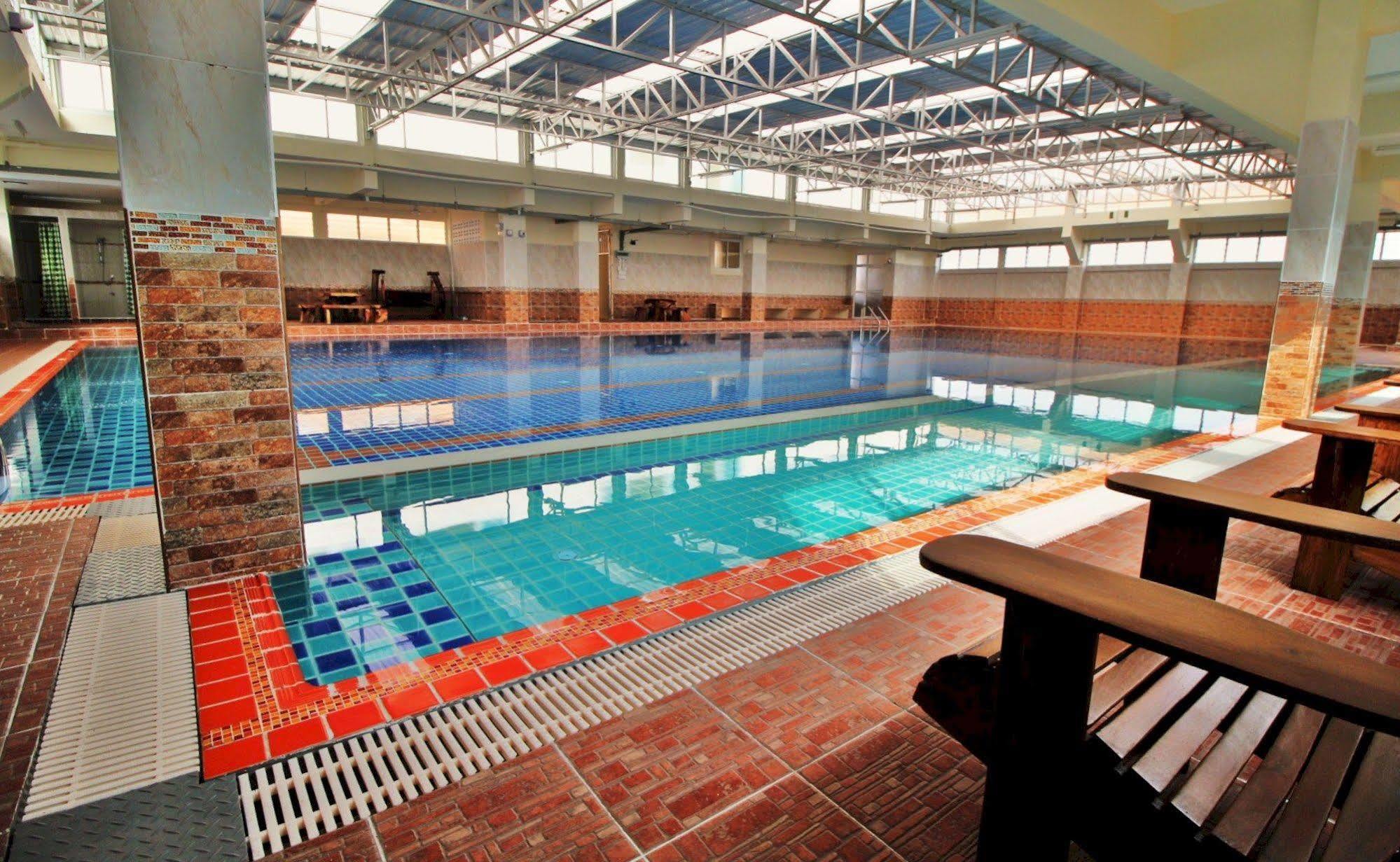 Ac Sport Village Bangkok Ngoại thất bức ảnh