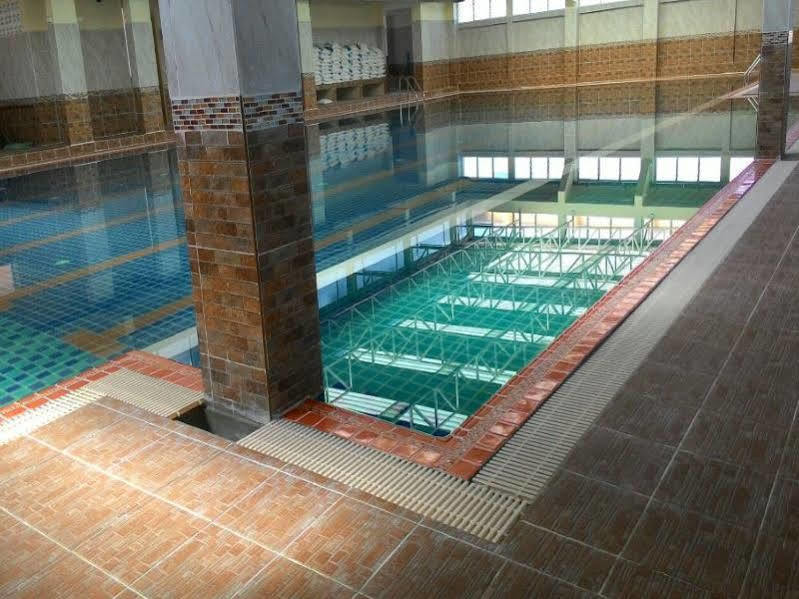 Ac Sport Village Bangkok Ngoại thất bức ảnh
